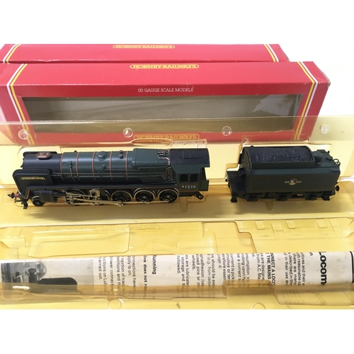 315 - 2x boxed 00 gauge model locomotives by Hornby. Includes R.330. BR 2.10.0 9F Class and R.373. BR 2.10... 