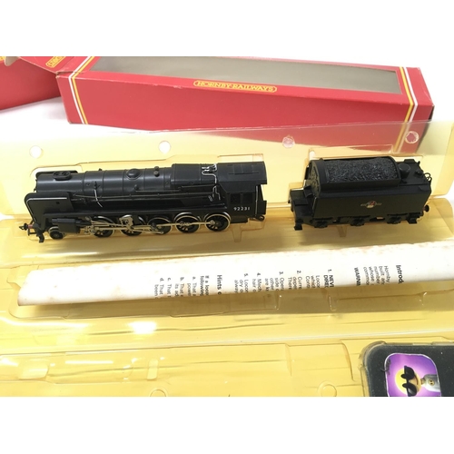 315 - 2x boxed 00 gauge model locomotives by Hornby. Includes R.330. BR 2.10.0 9F Class and R.373. BR 2.10... 