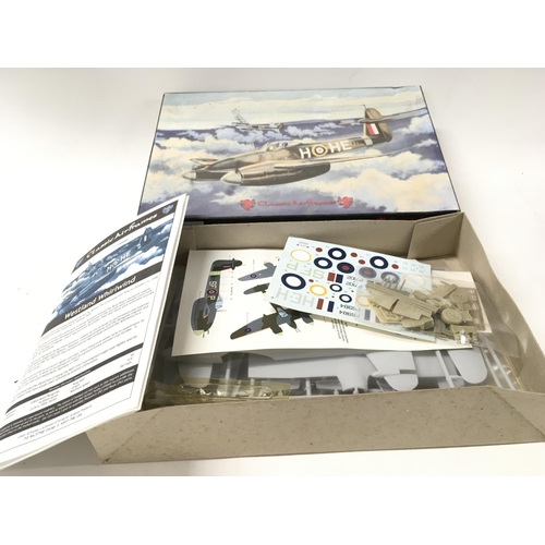 323 - 3x model aircraft kits including a eduard Bf 109G.6 late seriesâ¦2x Classic Airframes Westland Whir... 