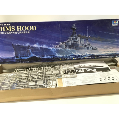 329 - 3x boxed Warship model kits includes Battle Cruiser HMS HOOD by Trumpeterâ¦.Battleship USS MISSOURI... 