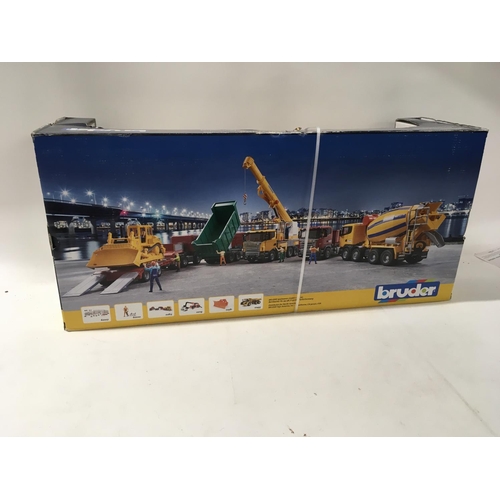 363 - A boxed unused model crane by bruder 1:16 scale.