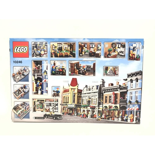 401 - A Boxed And Sealed Lego Creator Detectives Office #10246.