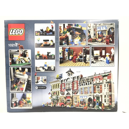 405 - A Boxed And Sealed Lego Pet Shop #10218.