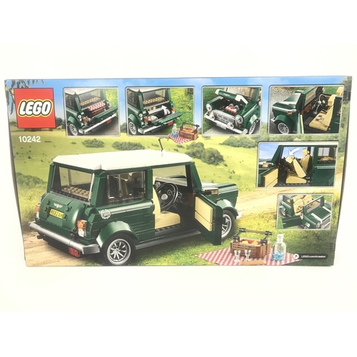 425 - A Boxed And Sealed Lego Mini Cooper #10242.