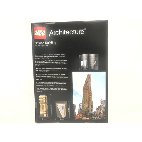 442 - A Boxed And Sealed Lego Architecture Flatiron Building #21023.