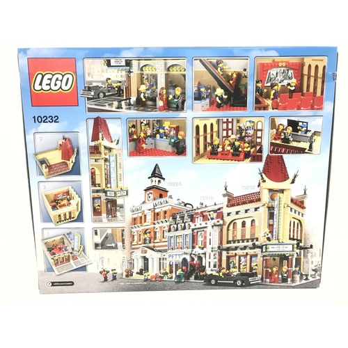 477 - A Boxed And Sealed Lego Palace Cinema #10232.