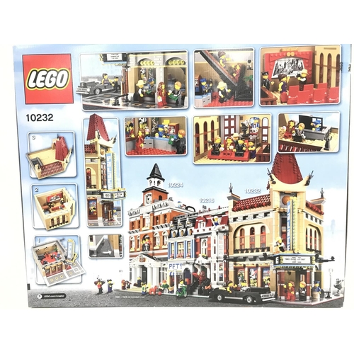 496 - A Boxed And Sealed Lego Palace Cinema #10232.