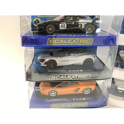 500 - 6 X Boxed Scalextric Cars. A Lotus Evora. A McLaren 720S. A Lamborghini Aventador LP 700-4. A BMW 33... 