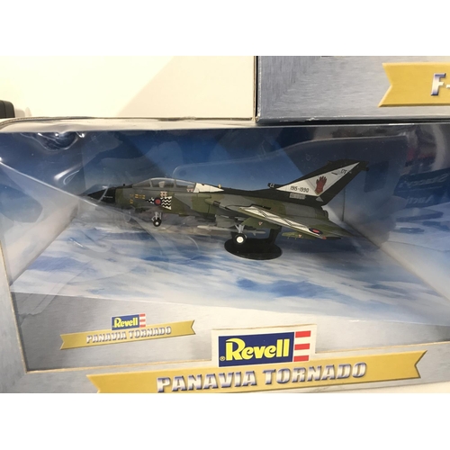 56 - 3 Boxed Diecast Revell 1/72 Scale Aircraft. 2 X F-16 Fighting Falcons. A Panavia Tornado.(3) No Rese... 