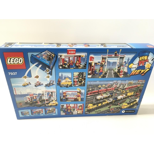 572 - 2x sealed boxed Lego sets including Architecture # 21019 The Eiffel Tower and City # 7937 Train Stat... 