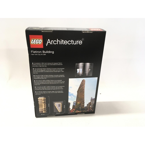 575 - 3x sealed boxed Lego sets including 2x ARCHITECTURE. # 21023 Flatiron Building â¦# 21019 The Eiffel... 