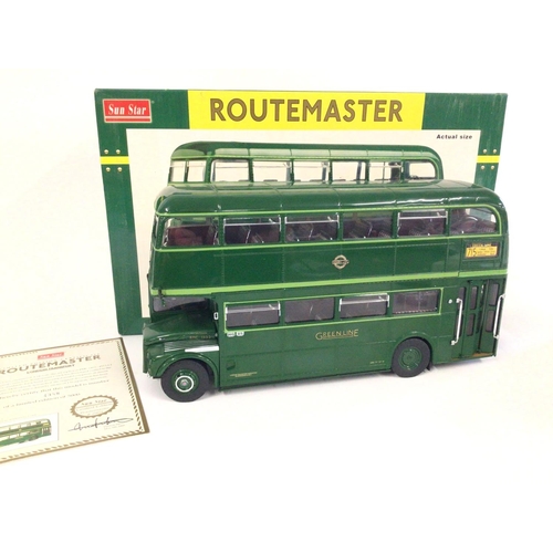 583 - A Boxes Sun Star 1:24 Scale RMC 1453-453 CLT the Original Green Line Routemaster #2904. With Certifi... 