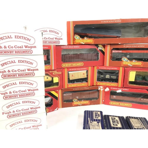 622 - A Collection of Boxed 00 Gauge Wagons By Hornby. Dublo and Tri-Ang. No Reserve.