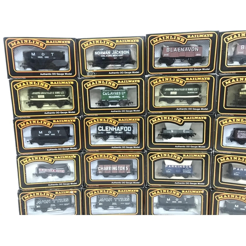 639 - A Collection of Boxed 00 Mainline 00 Gauge Wagons. No Reserve.