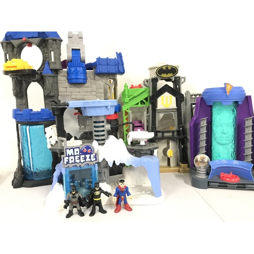 798 - A Collection of Imaginext Play sets. No Reserve.(4).