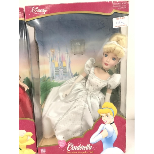 799 - 2 X Boxed Disney Princess dolls. A Belle and Cinderella. (2).