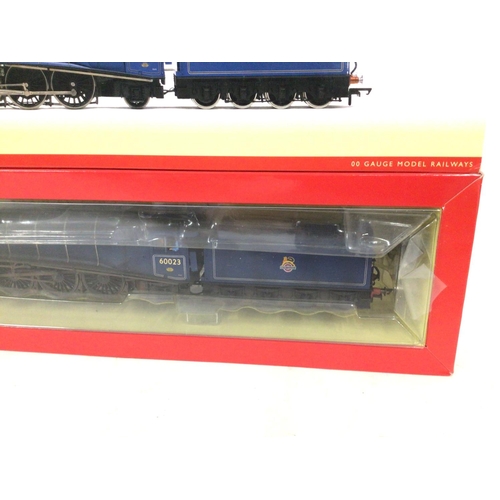 817 - A boxed Hornby locomotive with tender R3320. BR Class A4 Golden Eagle 60023 in blue. DCC ready. No r... 