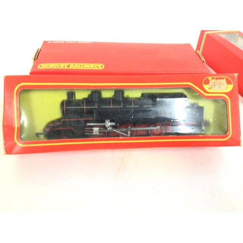 821 - 2x boxed locomotives and a boxed power supply. Includes R653S Continental Tank Locomotive and R322 B... 