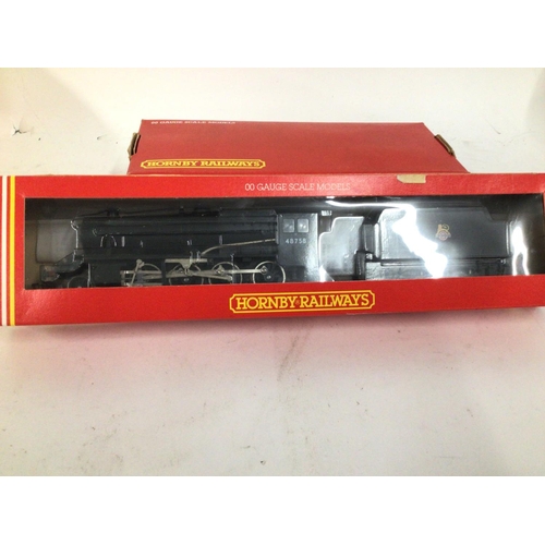 821 - 2x boxed locomotives and a boxed power supply. Includes R653S Continental Tank Locomotive and R322 B... 