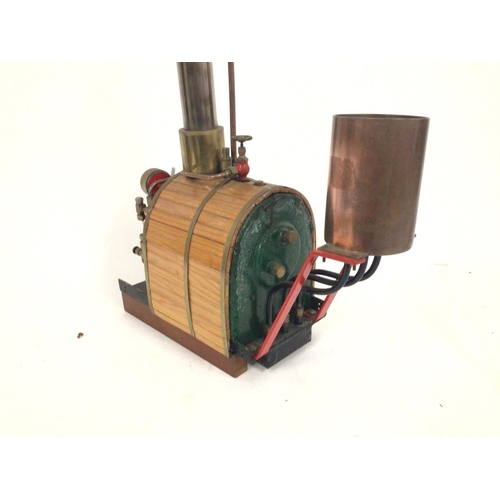 827 - A bespoke static model steam engine mounted on a wooden base.