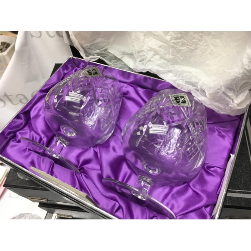 1046 - Five boxed sets of Edinburgh crystal glasses and an unboxed decanter. This lot cannot be posted