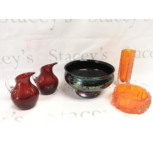 1065 - A collection of glassware including a Whitefriars bark vase and bowl , 20th century Royal Brierley i... 