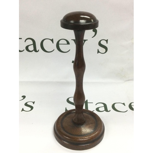 Lot 715       