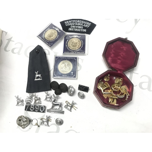 Lot 2043      