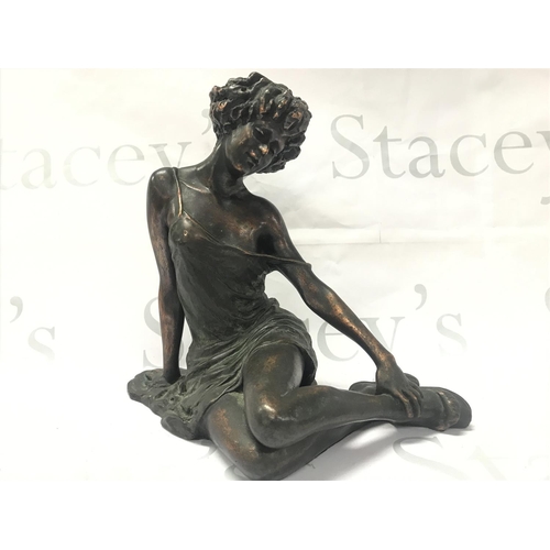 Lot 709       