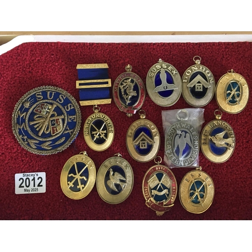 Lot 738       