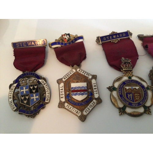Lot 740       