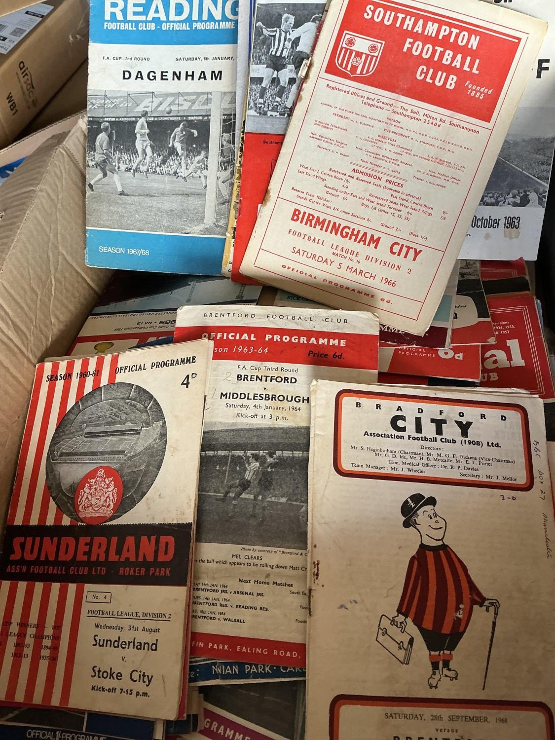Football Programme Box: From the 50s to the 70s including 50s FA Cup ...