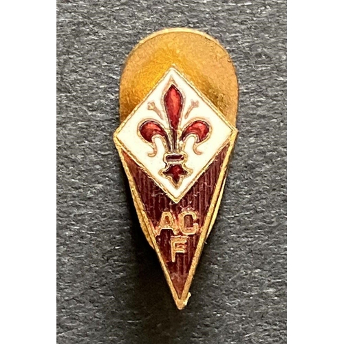 5 - 1975 West Ham Anglo Italian Cup Winners Cup Football Medal: Awarded to manager John Lyall. Silver me... 