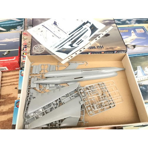 A Collection Of Boxed Model Kits. including Airfix. No Reserve.