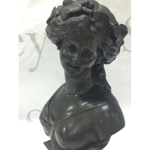 889 - A bronze bust of a lady signed LOUIS VALENTINE ELIAS ROBERT. 23Cm tall. Postage category B