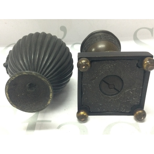 894 - A small bronze ewer and a George III gilt metal pot porri 13 and 17cm tall. Postage category B