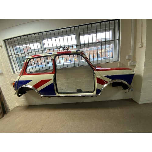 900 - Union Jack Mini, A cut down mini approx 30cm deep with Union Jack design, chrome number sections.