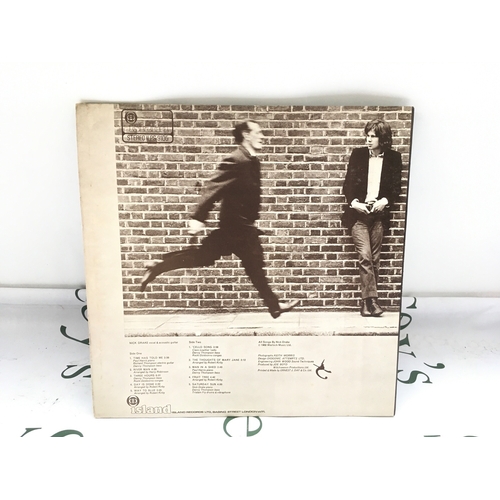 1 - A first UK pressing of the Five Leaves Left LP by Nick Drake ILPS 9105. Vinyl EX.