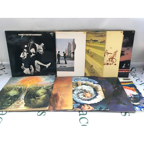 309 - Ten prog rock LPs by various artists including Pink Floyd, Family, Genesis and The Moody Blues.