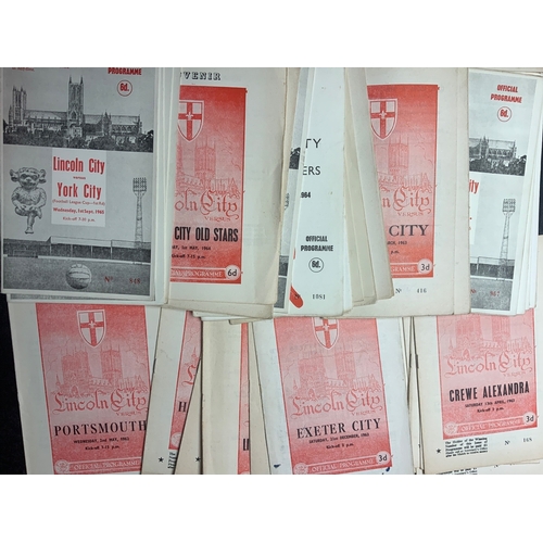 130 - Brighton Reading Lincoln + Cardiff Home Football Programmes: Brighton 1970s x 90, Reading 60s + 70s ... 