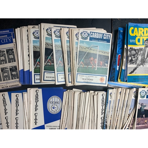 130 - Brighton Reading Lincoln + Cardiff Home Football Programmes: Brighton 1970s x 90, Reading 60s + 70s ... 
