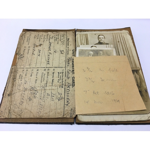 620 - A lot of eleven 1917-1920 soldiers pictures postcards and documents