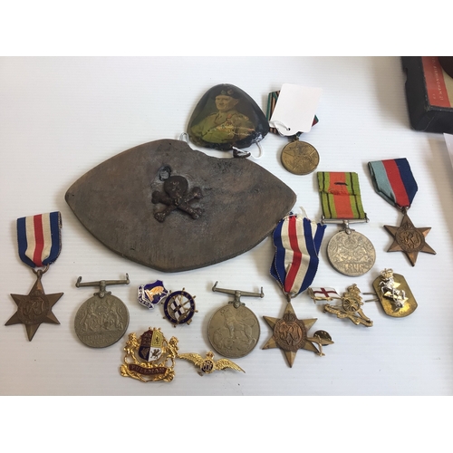 643 - A Collection of II world war medals France German Stars badges Victory and Defence medals a Russian ... 