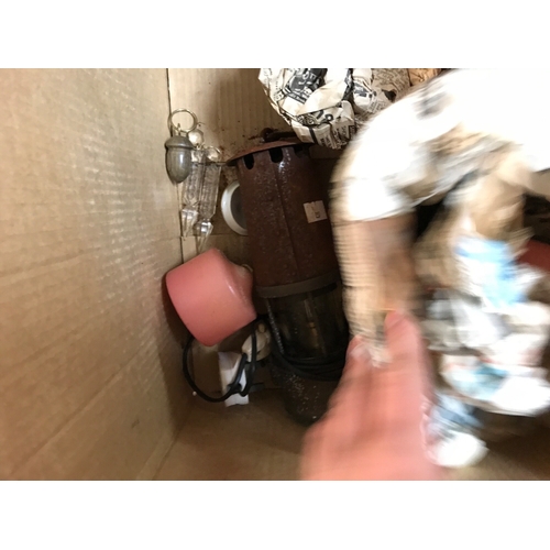 1265 - A Collection of ceramics and other items No reserve