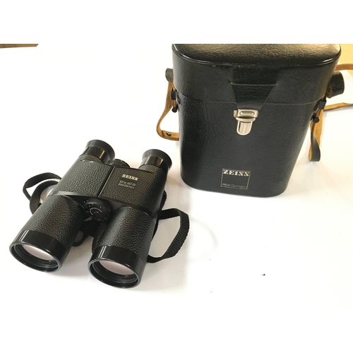 890 - A Pair Of Zeiss 10X40 B Binoculars.