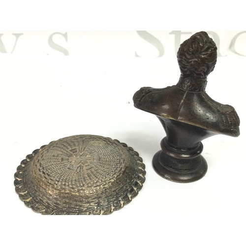 892 - Small late 19th of early 20th century bronze bust of Napoleon (9cm tall) and similar age Napoleon pi... 