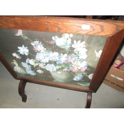 823 - Vintage fire screen