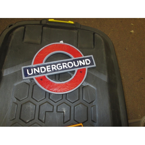 48 - Cast iron advertising sign : London Underground