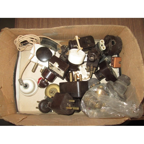 29 - Box of various electric plugs and adapters