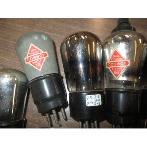 47 - Assorted radio valves